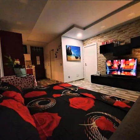 Mgt - Sulla Con Terrazza Romantica Apartment *