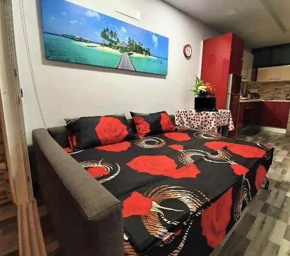 Mgt - Sulla Con Terrazza Romantica Daire *